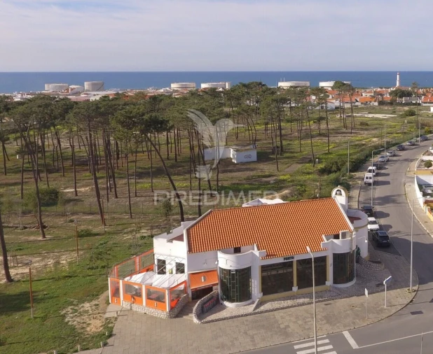 Loja para Venda em Sines Foto 1