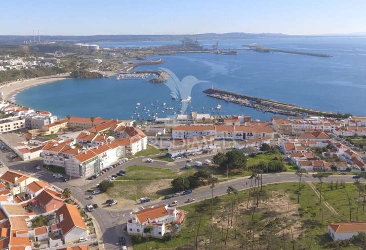 Loja para Venda em Sines Foto 4