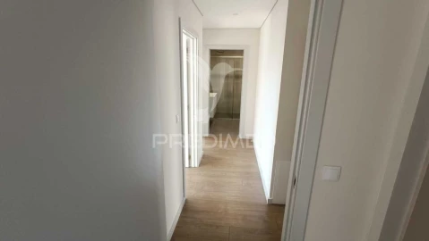 Apartamento T4 para Venda em Cedofeita, Santo Ildefonso, Sé, Miragaia, São Nicolau e Vitória