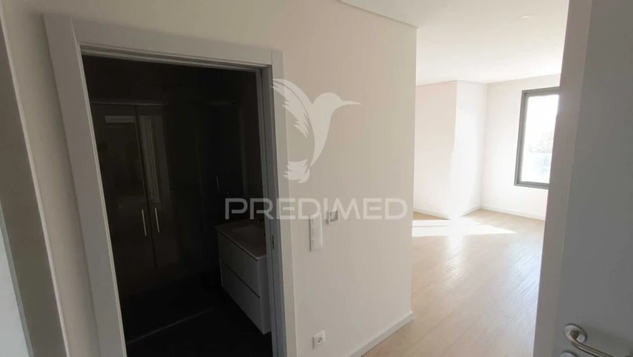 Apartamento T4 para Venda em Cedofeita, Santo Ildefonso, Sé, Miragaia, São Nicolau e Vitória Foto 21