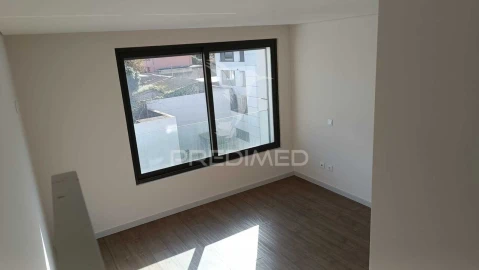 Apartamento T3 para Venda em Cedofeita, Santo Ildefonso, Sé, Miragaia, São Nicolau e Vitória