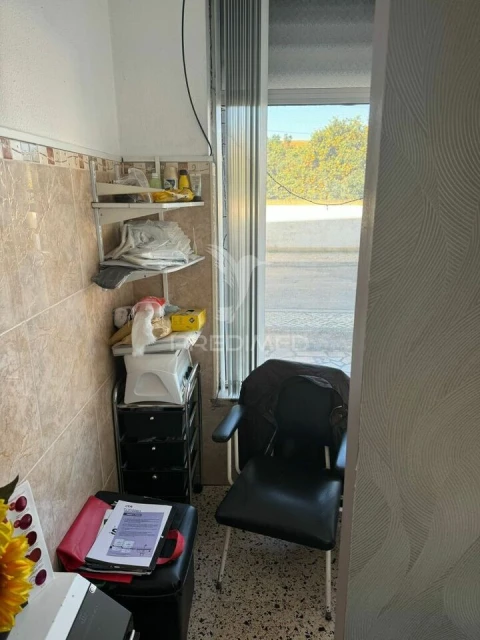 Loja para Venda em Baixa da Banheira e Vale da Amoreira