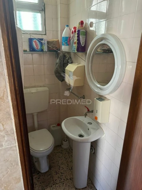 Loja para Venda em Baixa da Banheira e Vale da Amoreira