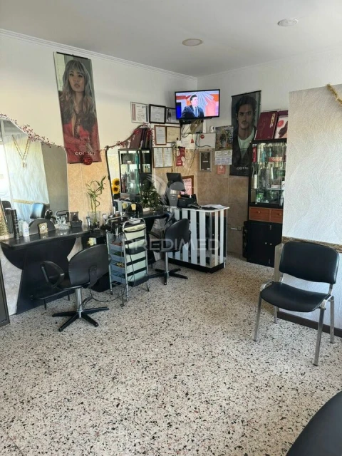 Loja para Venda em Baixa da Banheira e Vale da Amoreira