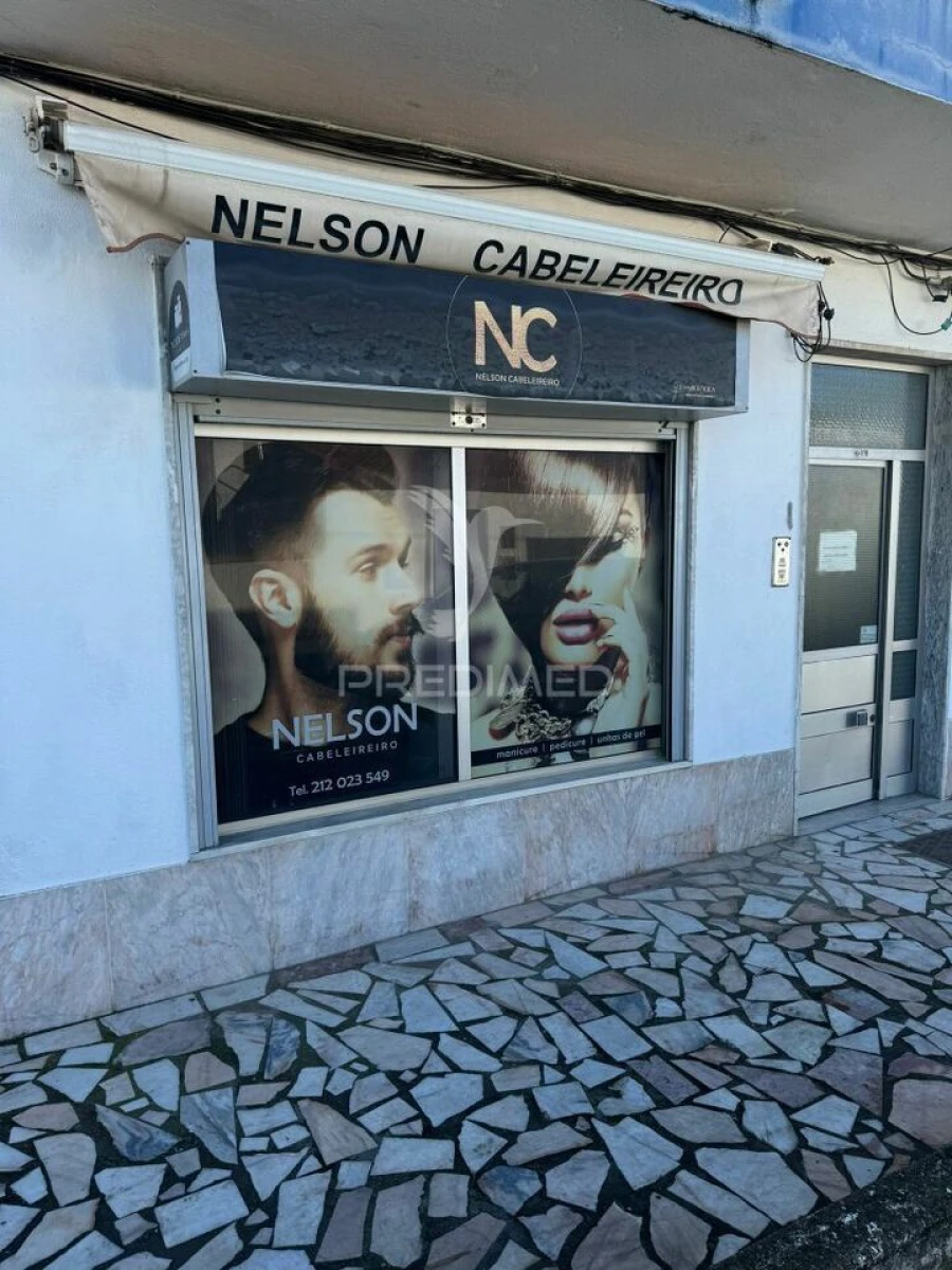 Loja para Venda em Baixa da Banheira e Vale da Amoreira Foto 3