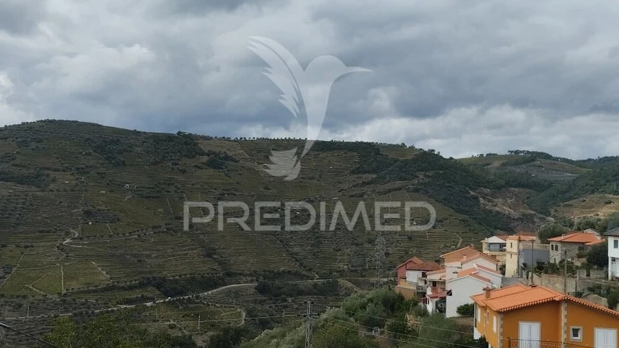 Moradia T2 para Venda em Poiares e Canelas