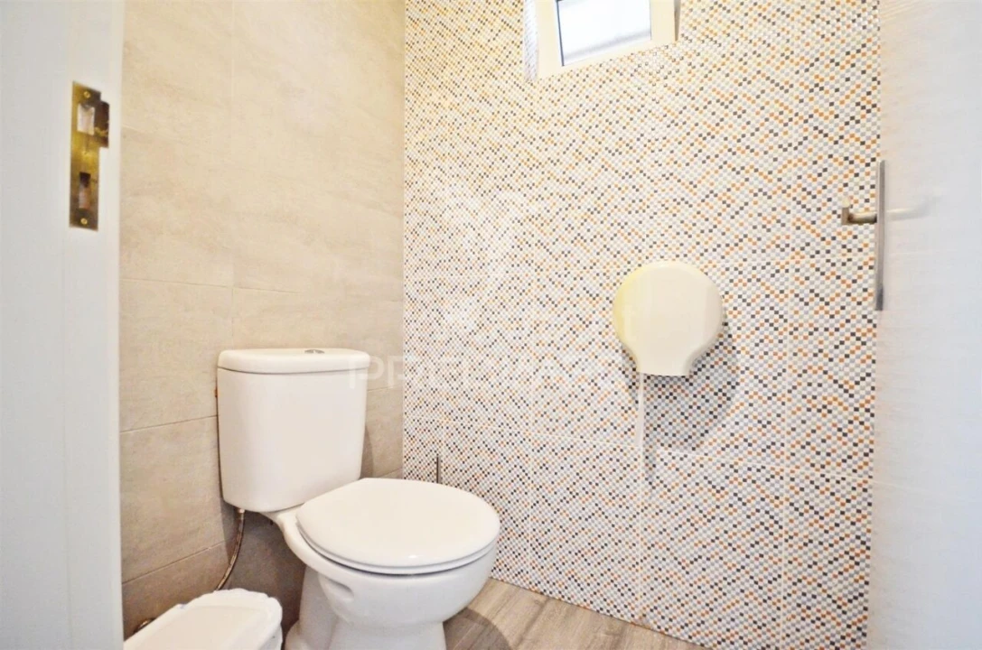 Loja para Venda em Alcanhões Foto 17