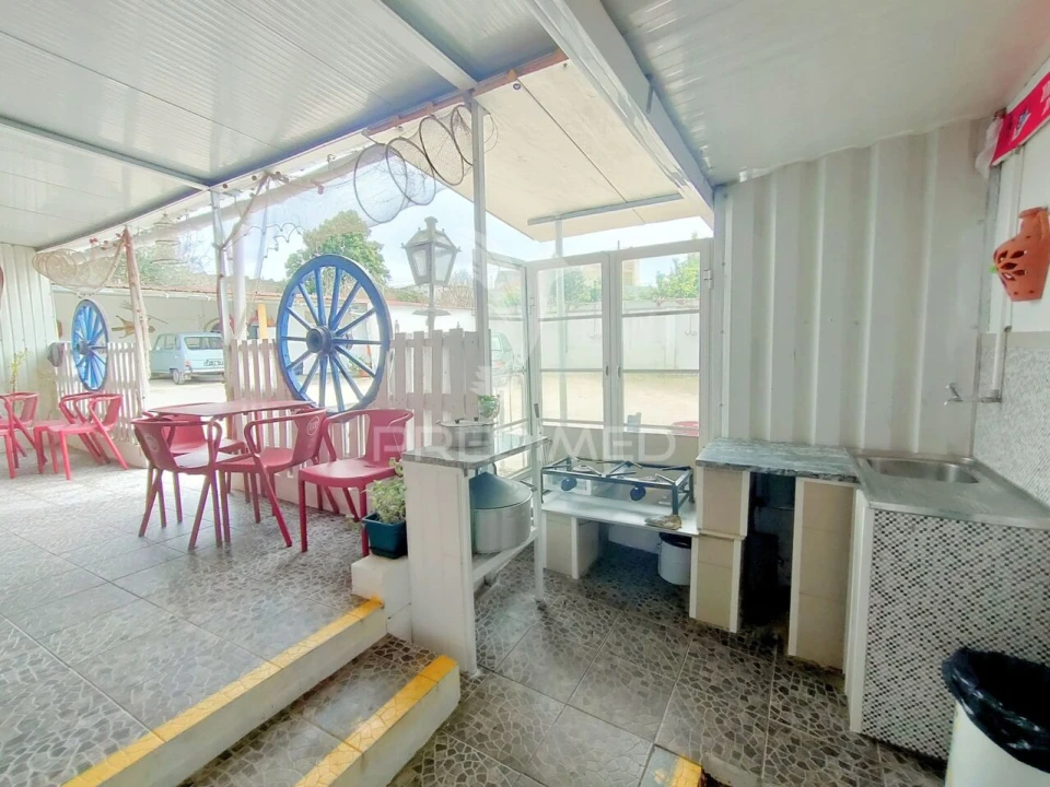 Loja para Venda em Alcanhões Foto 20