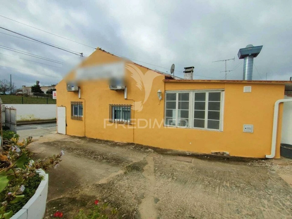 Loja para Venda em Alcanhões Foto 29