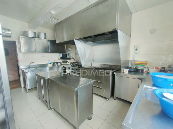 Loja para Venda em Alcanhões Foto 11