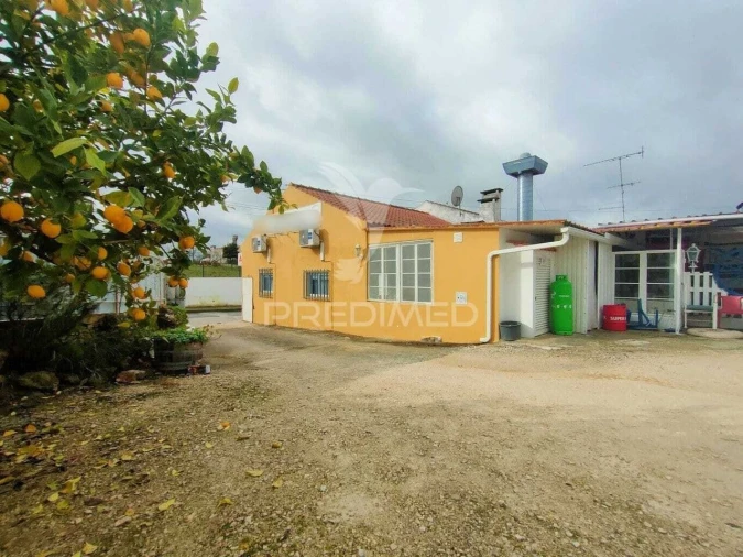 Loja para Venda em Alcanhões Foto 30