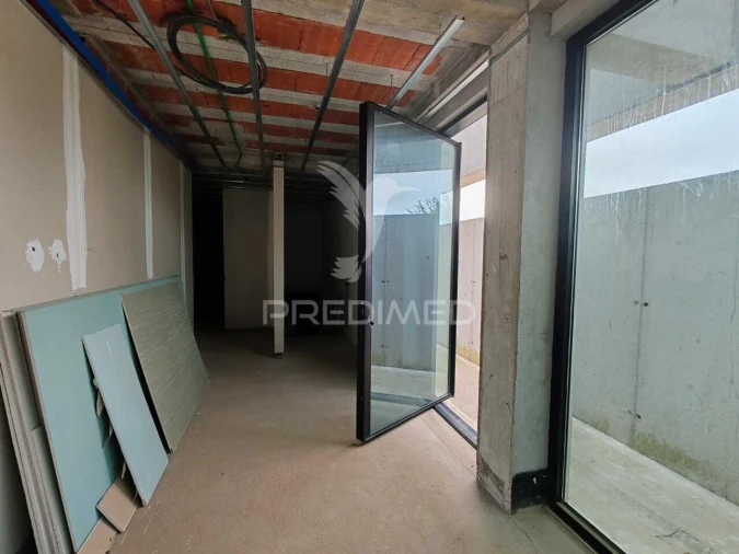 Moradia T4 para Venda em Gulpilhares e Valadares Foto 4