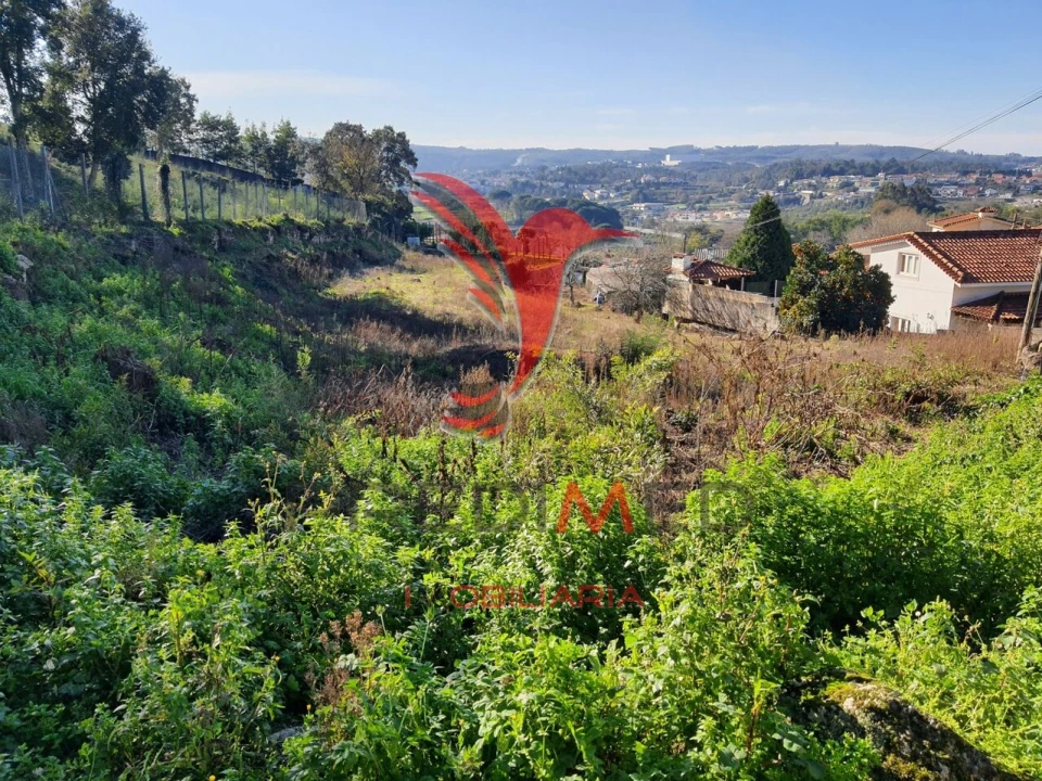 Terreno para Venda em Santo Tirso, Couto (Santa Cristina e São Miguel) e Burgães Foto 2