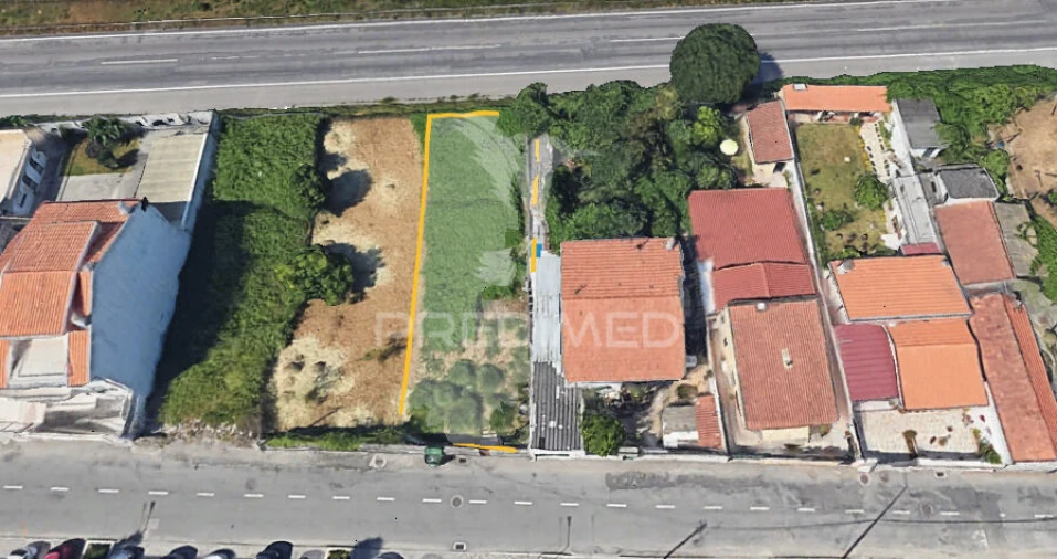 Terreno para Venda em Mafamude e Vilar do Paraíso Foto 2