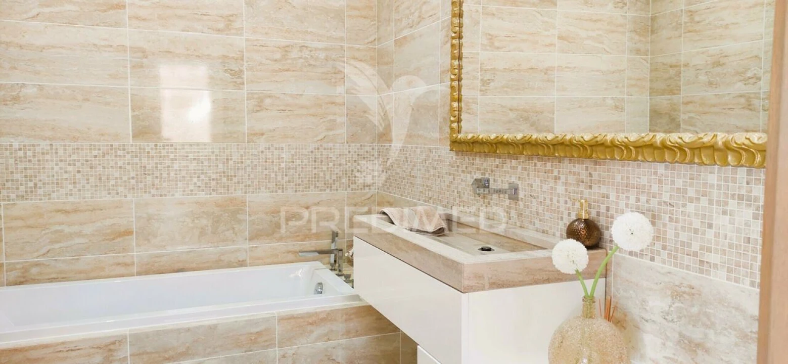 Moradia T8 para Venda em Algoz e Tunes Foto 14