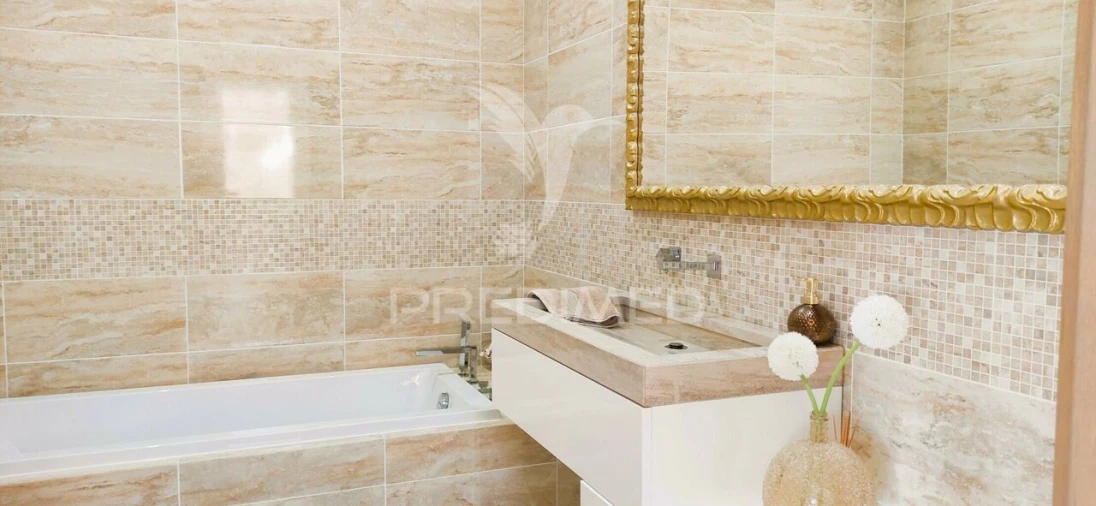 Moradia T8 para Venda em Algoz e Tunes Foto 14