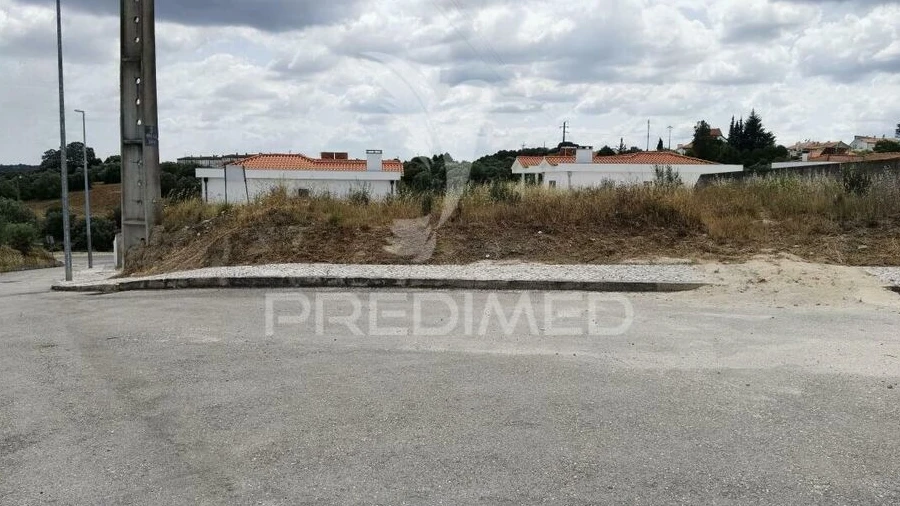 Terreno para Venda em Alcanena e Vila Moreira