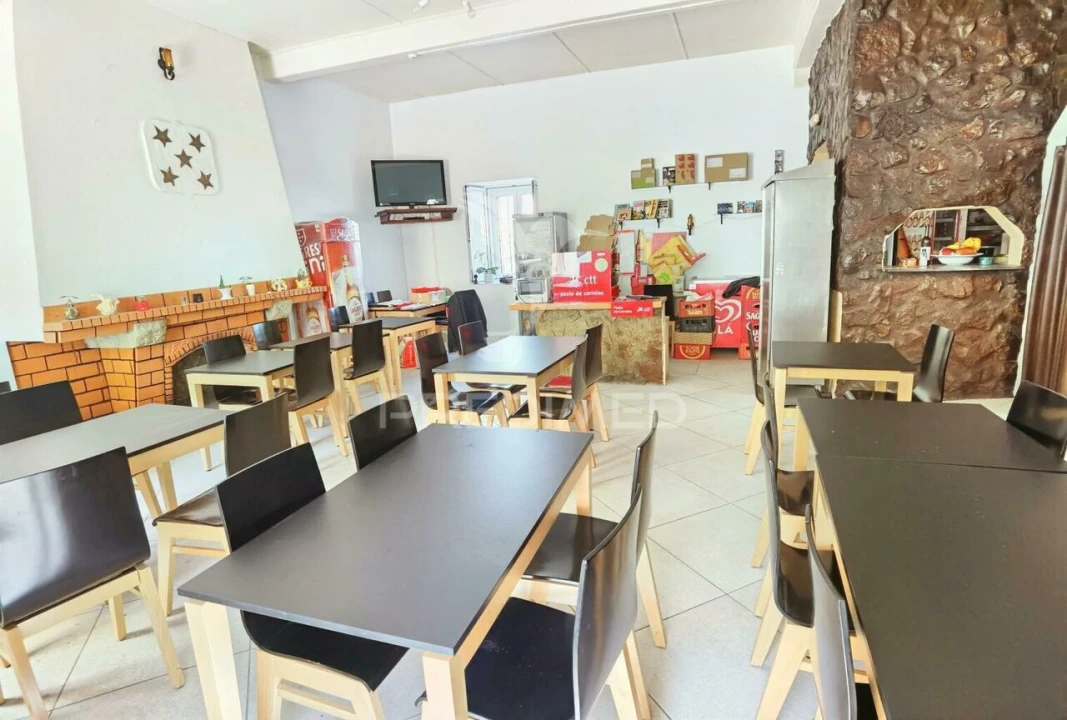 Loja para Venda em Casével e Vaqueiros Foto 18