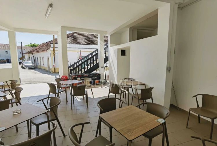 Loja para Venda em Casével e Vaqueiros Foto 8