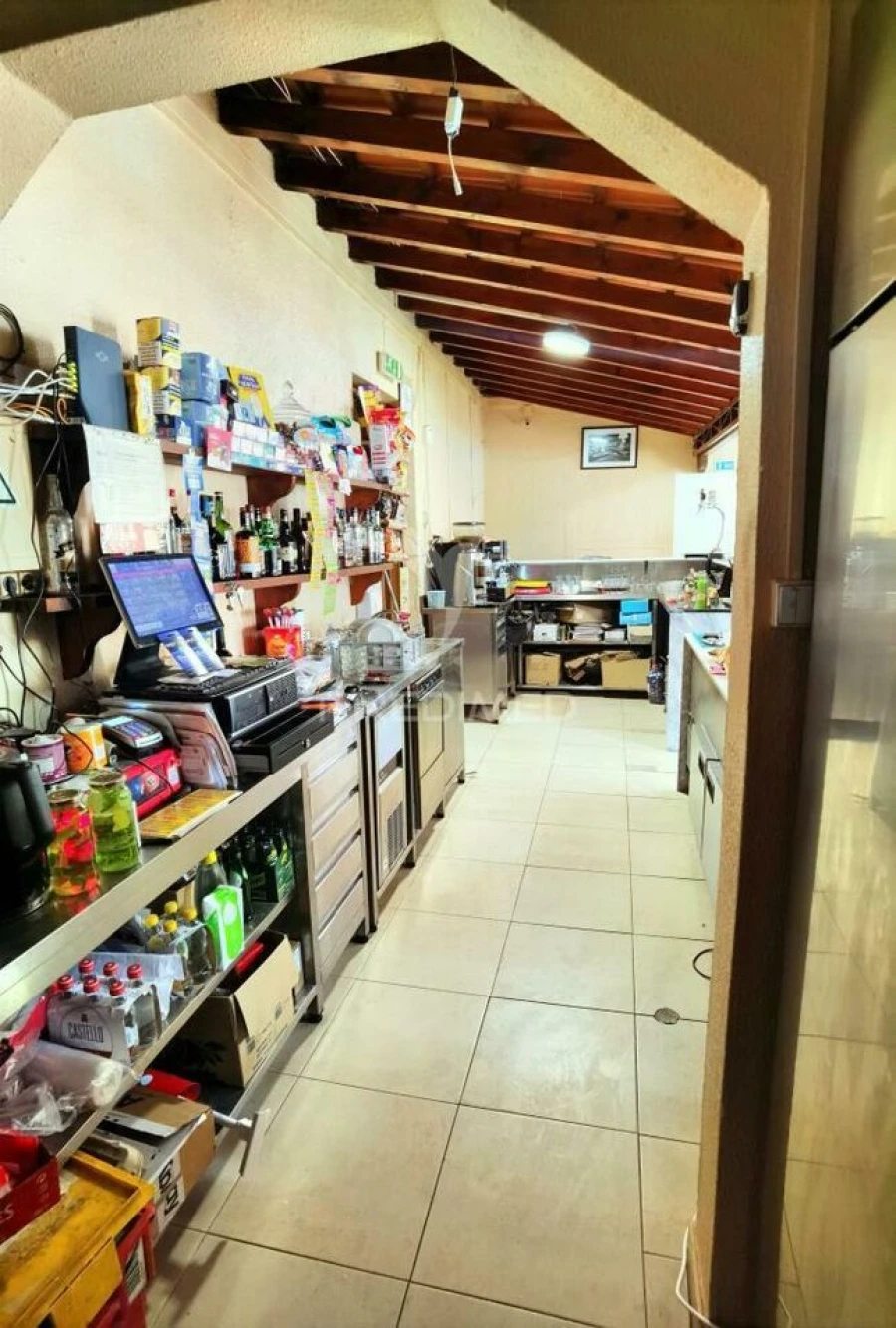 Loja para Venda em Casével e Vaqueiros Foto 24