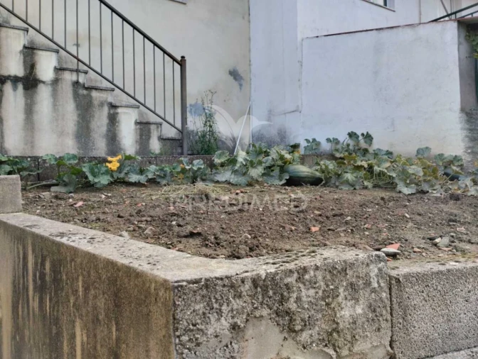 Terreno para Venda em Galafura e Covelinhas Foto 8