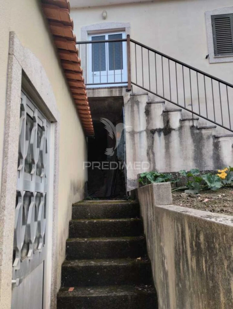 Terreno para Venda em Galafura e Covelinhas Foto 10
