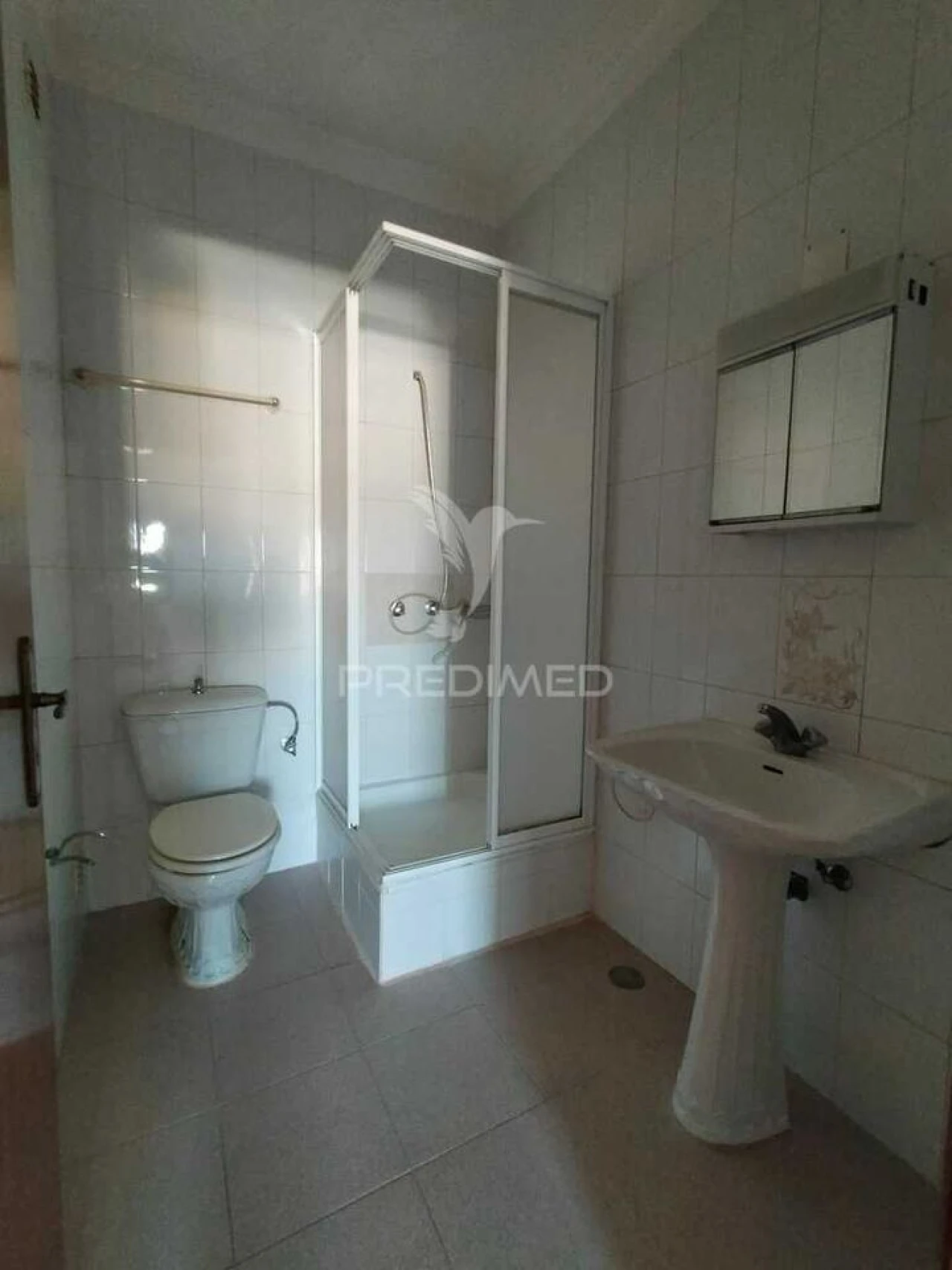 Apartamento T3 para Venda em Estômbar e Parchal Foto 28