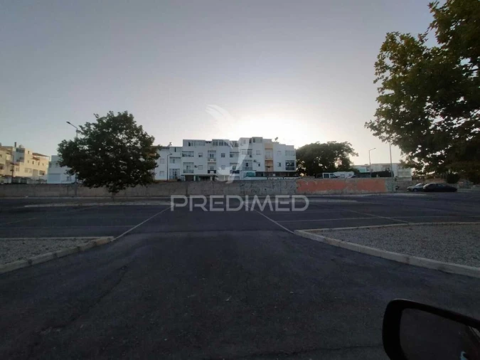 Apartamento T3 para Venda em Estômbar e Parchal Foto 33