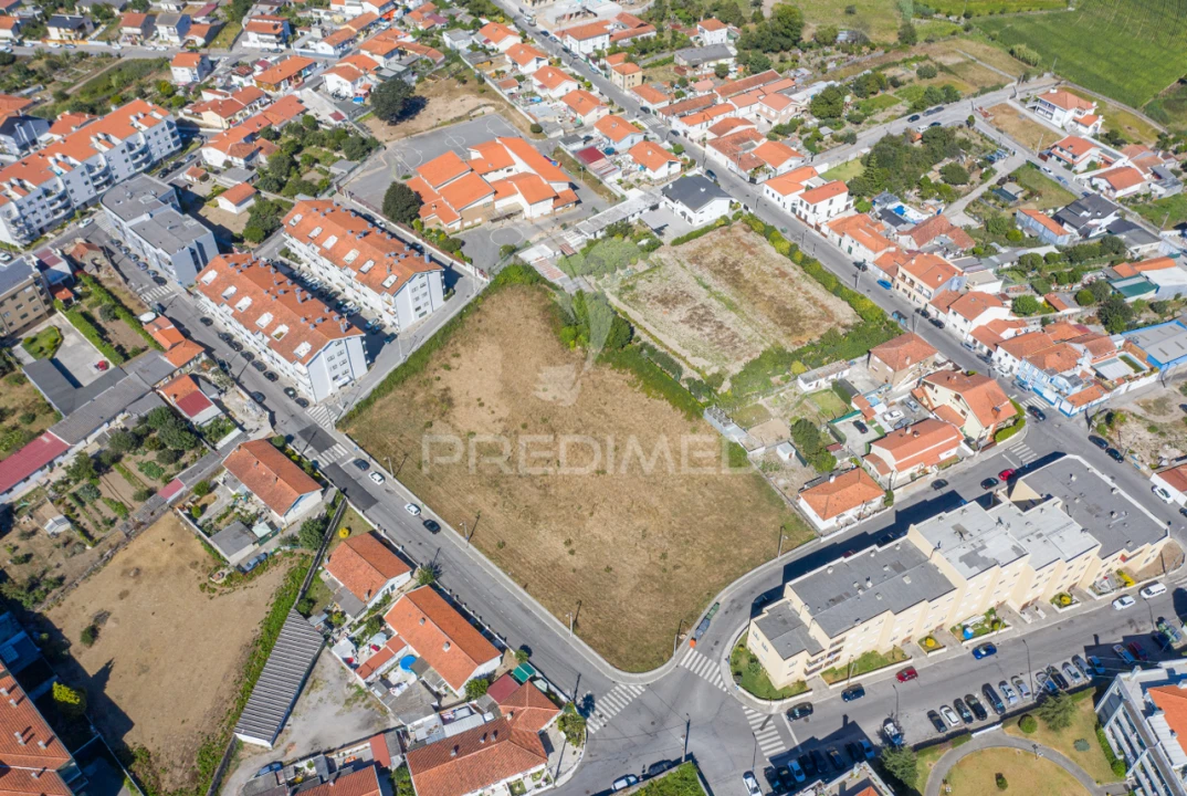 Terreno para Venda em Mafamude e Vilar do Paraíso Foto 7