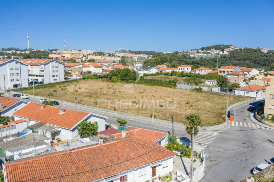 Terreno para Venda em Mafamude e Vilar do Paraíso Foto 5