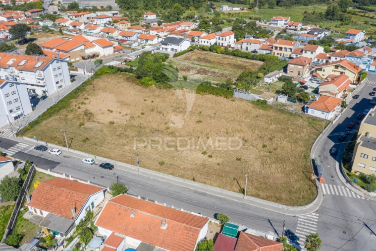 Terreno para Venda em Mafamude e Vilar do Paraíso Foto 4