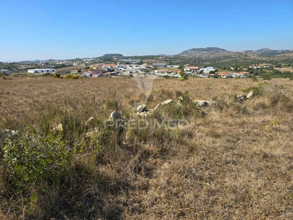 Terreno para Venda em Venda do Pinheiro e Santo Estêvão das Galés Foto 6