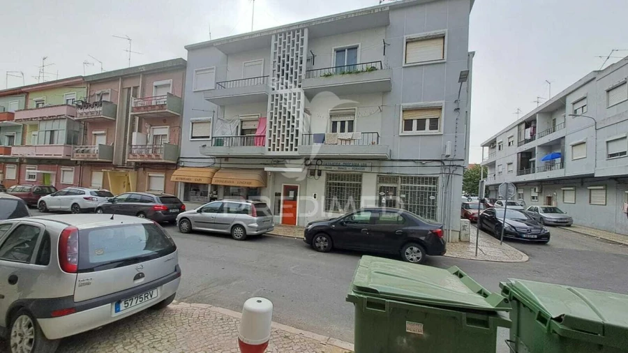 Apartamento T1 para Venda em Baixa da Banheira e Vale da Amoreira Foto 12