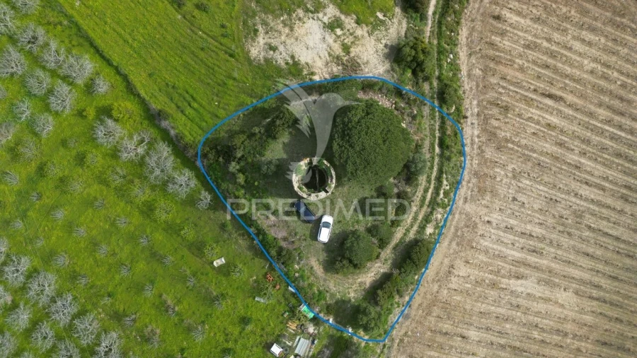 Terreno para Venda em Carregado e Cadafais Foto 2