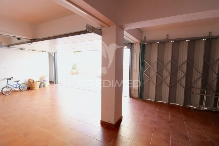 Moradia T5 para Venda em Conceição e Estoi Foto 32
