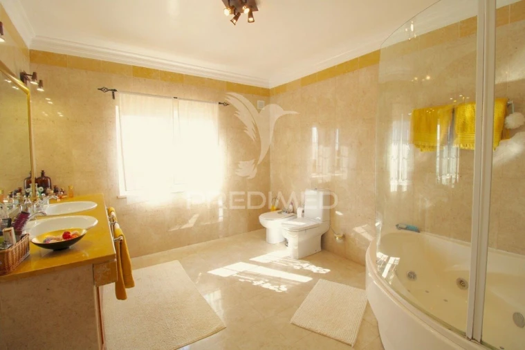Moradia T5 para Venda em Conceição e Estoi Foto 23