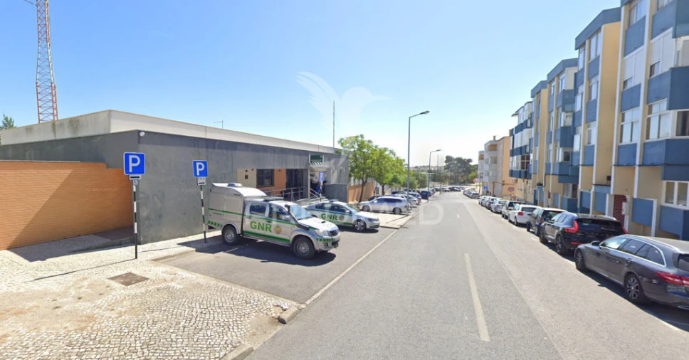 Loja para Venda em Charneca de Caparica e Sobreda Foto 12