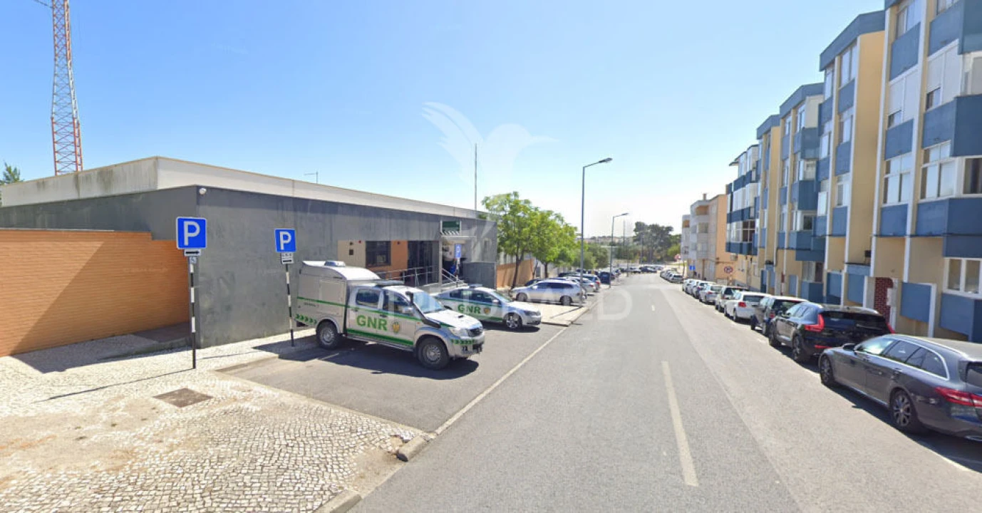 Loja para Venda em Charneca de Caparica e Sobreda Foto 12