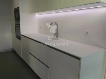 Apartamento T4 para Venda em Cedofeita, Santo Ildefonso, Sé, Miragaia, São Nicolau e Vitória