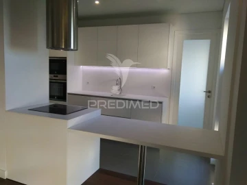 Apartamento T4 para Venda em Cedofeita, Santo Ildefonso, Sé, Miragaia, São Nicolau e Vitória
