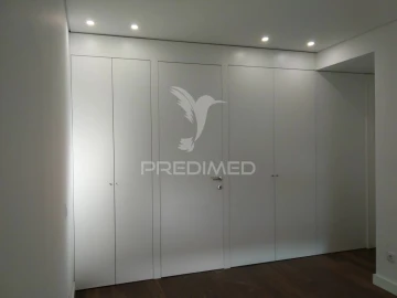 Apartamento T4 para Venda em Cedofeita, Santo Ildefonso, Sé, Miragaia, São Nicolau e Vitória