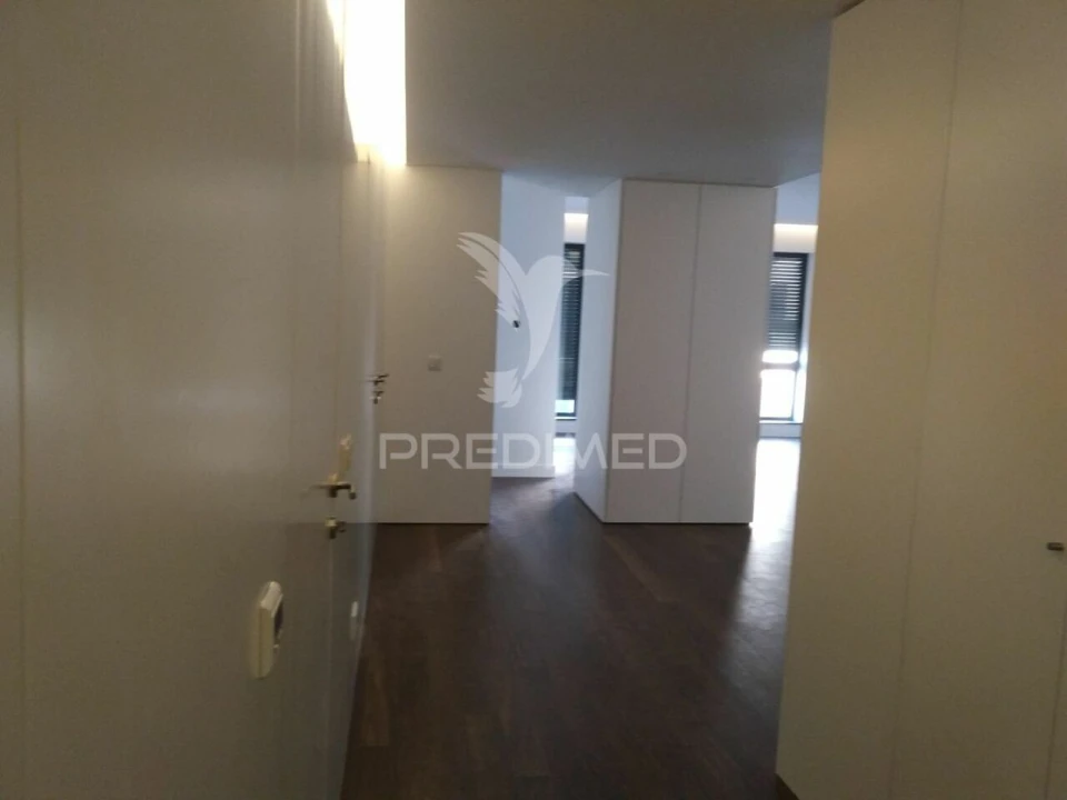 Apartamento T4 para Venda em Cedofeita, Santo Ildefonso, Sé, Miragaia, São Nicolau e Vitória Foto 16