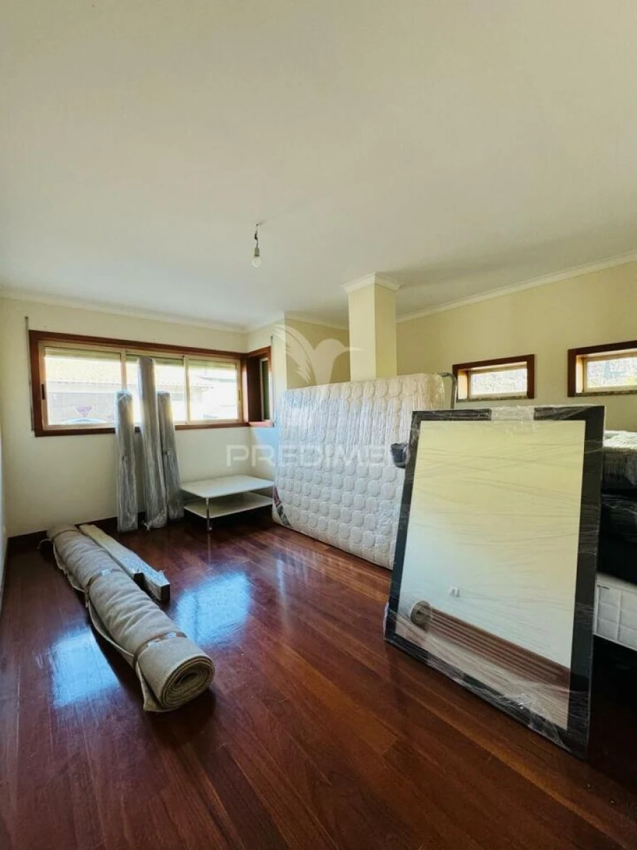 Moradia T4 para Venda em Sande Vila Nova e Sande São Clemente Foto 12