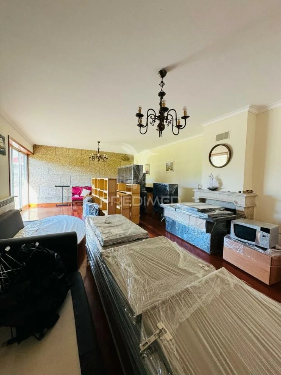 Moradia T4 para Venda em Sande Vila Nova e Sande São Clemente Foto 10