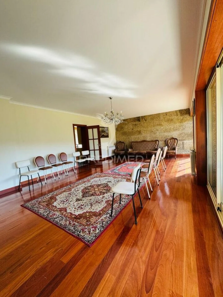 Moradia T4 para Venda em Sande Vila Nova e Sande São Clemente Foto 8