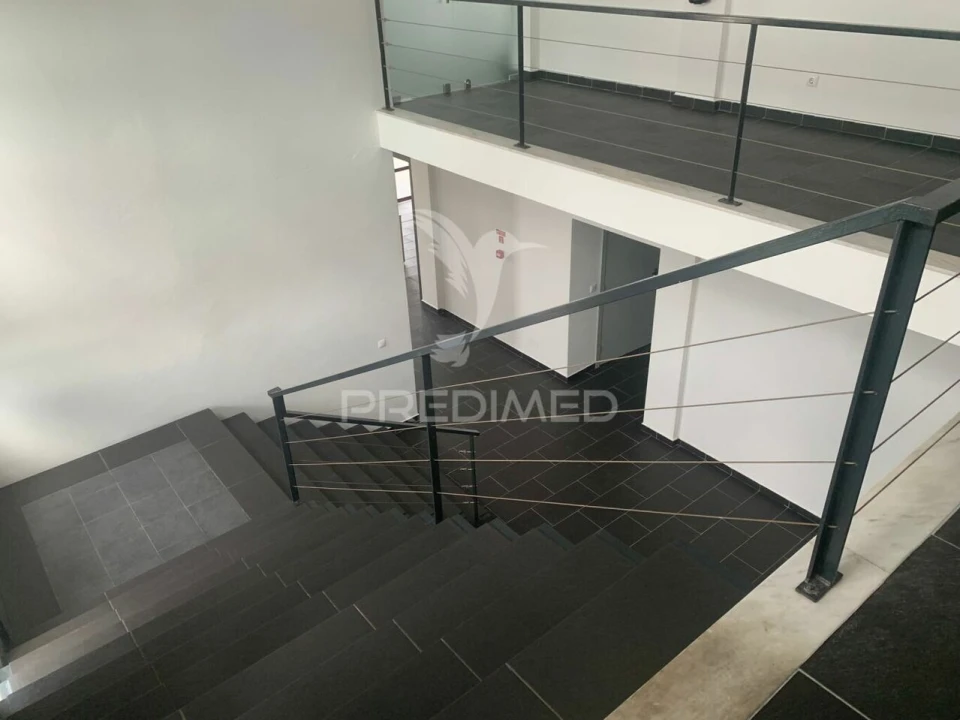 Escritório para Arrendamento em Malagueira e Horta das Figueiras Foto 5