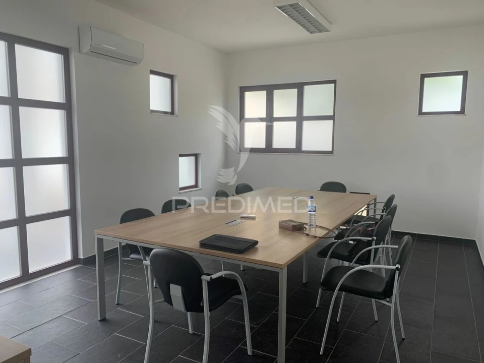 Escritório para Arrendamento em Malagueira e Horta das Figueiras Foto 9