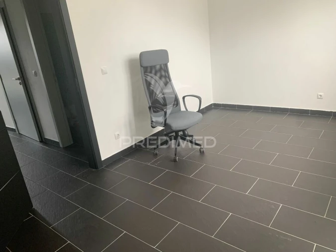 Escritório para Arrendamento em Malagueira e Horta das Figueiras Foto 2