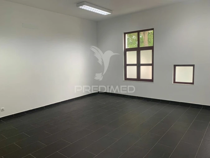 Escritório para Arrendamento em Malagueira e Horta das Figueiras Foto 2