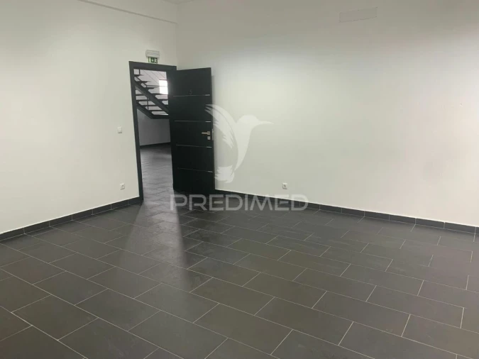 Escritório para Arrendamento em Malagueira e Horta das Figueiras Foto 1